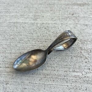 Antique 1847 Rogers Bros XS Triple Silverplate Bent Handle Baby Spoon Old Colony